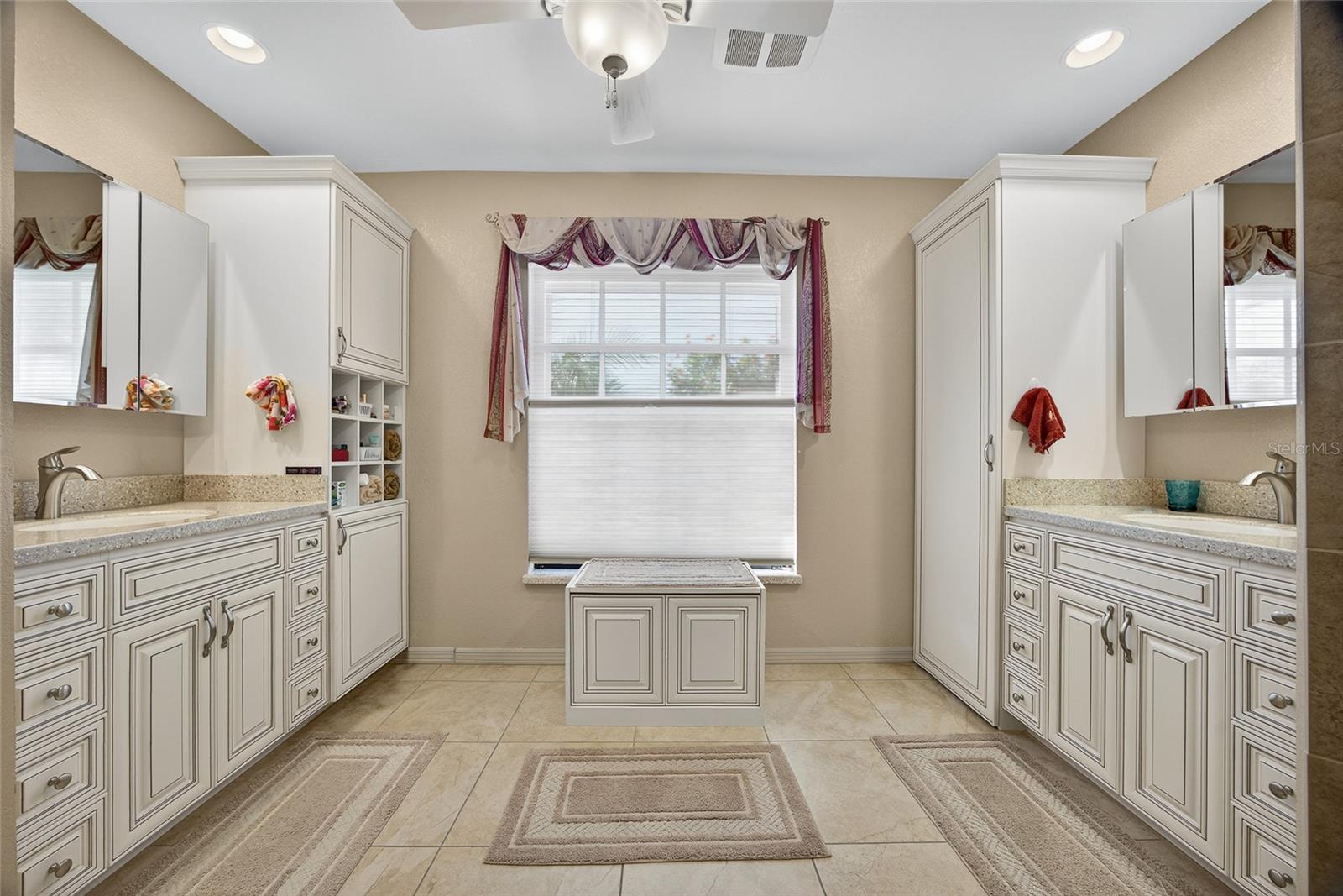 Image 21 of 53 For 1626 Albatross Drive