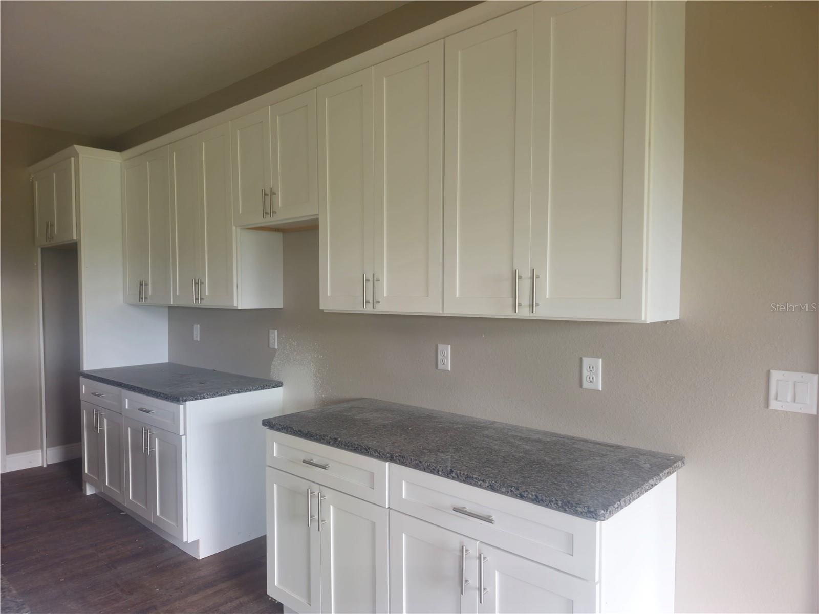 Image 3 of 16 For 10056 St Paul Drive
