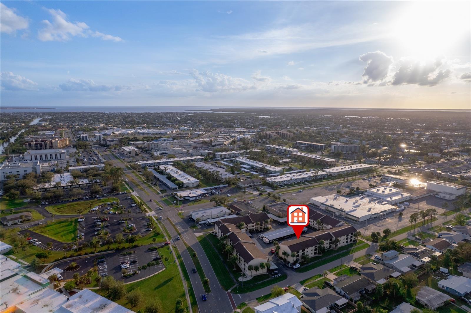 Image 18 of 20 For 2395 Harbor Boulevard 314