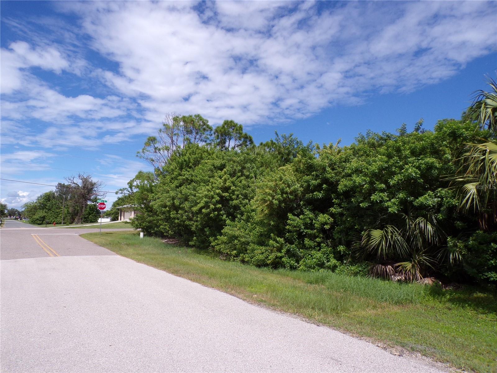 Image 22 of 25 For 261 Aqui Esta Drive