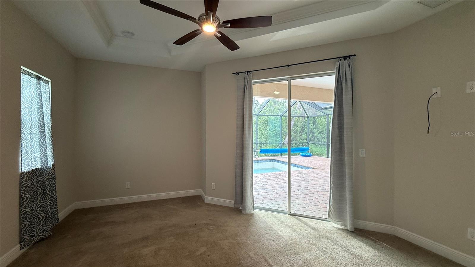Image 16 of 21 For 105 Yellow Pine Drive