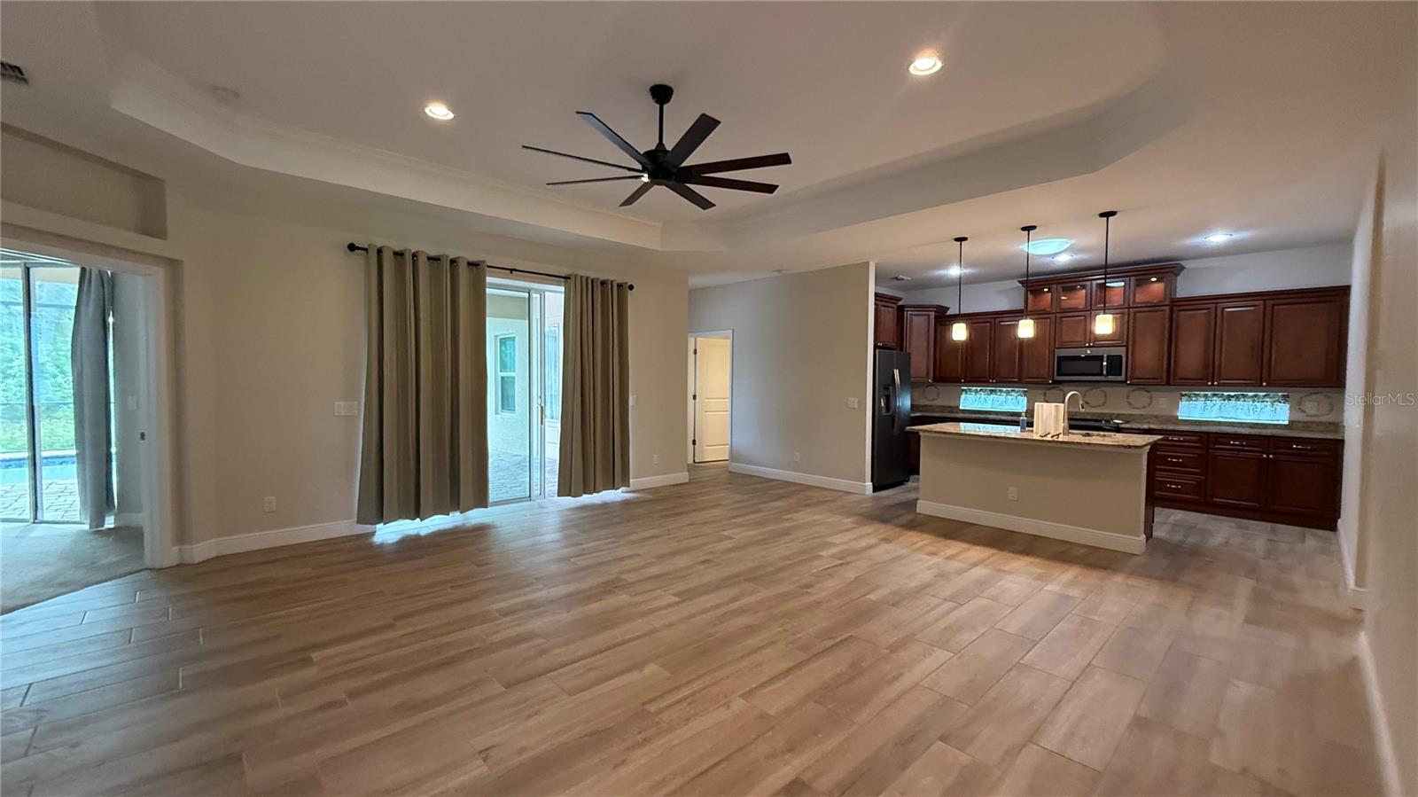 Image 3 of 21 For 105 Yellow Pine Drive