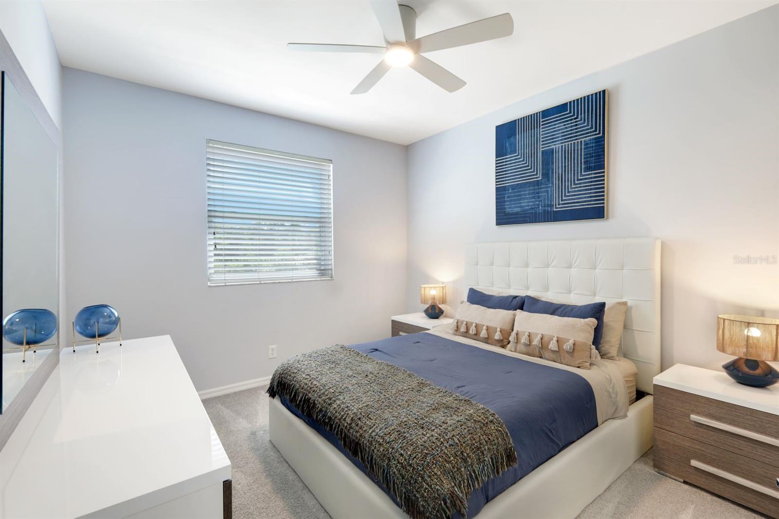Image 20 of 34 For 20621 Silver Palm Drive