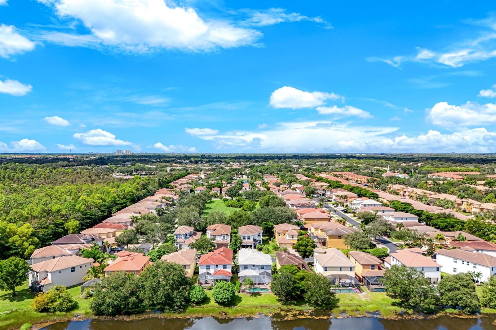 Image 27 of 34 For 20621 Silver Palm Drive