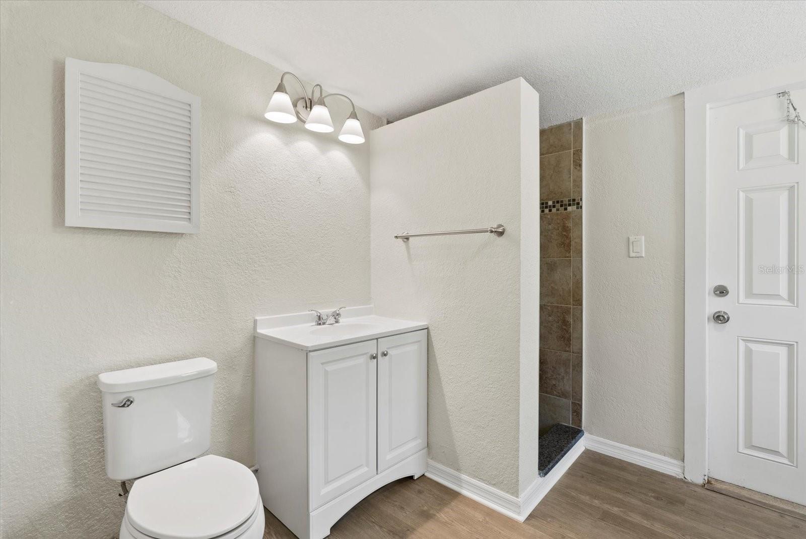 Image 8 of 29 For 4525 Church Street