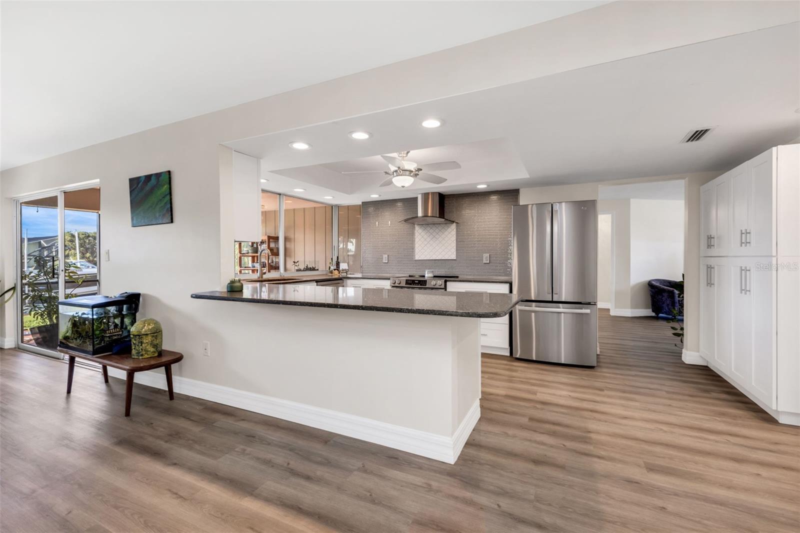 Image 2 of 56 For 517 Belvedere Court