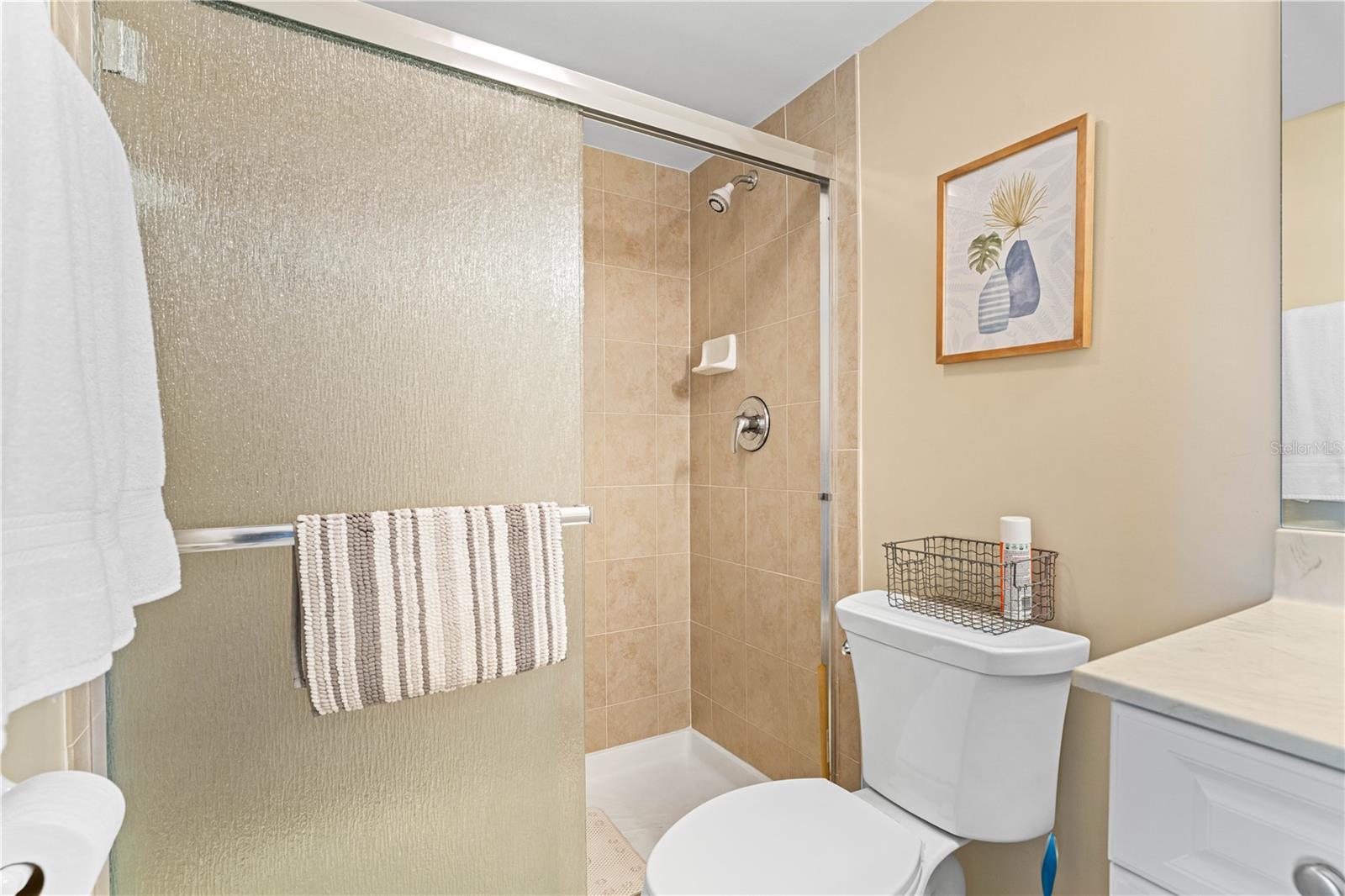 Image 33 of 52 For 150 Harborside Avenue 313