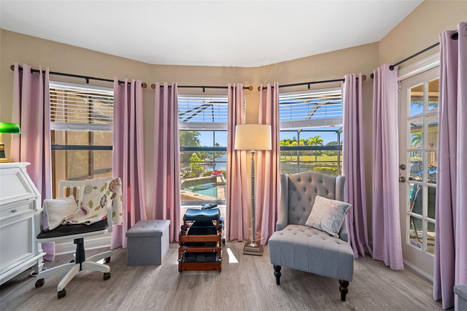 Image 23 of 51 For 1922 5th Street