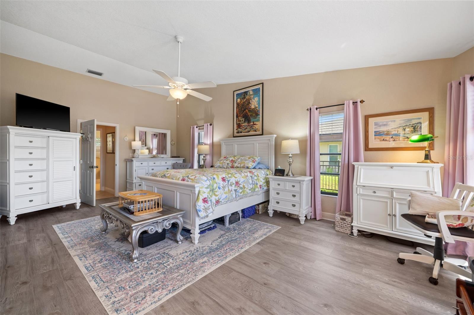 Image 24 of 51 For 1922 5th Street