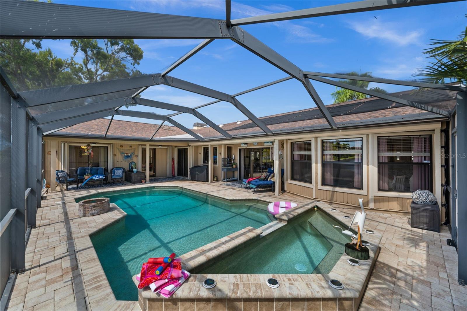 Image 35 of 51 For 1922 5th Street