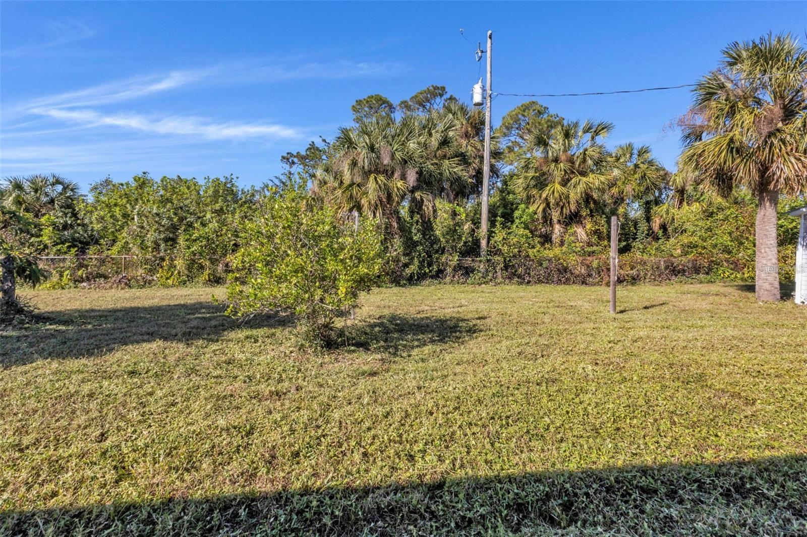 Image 44 of 52 For 2387 Tamarind Street