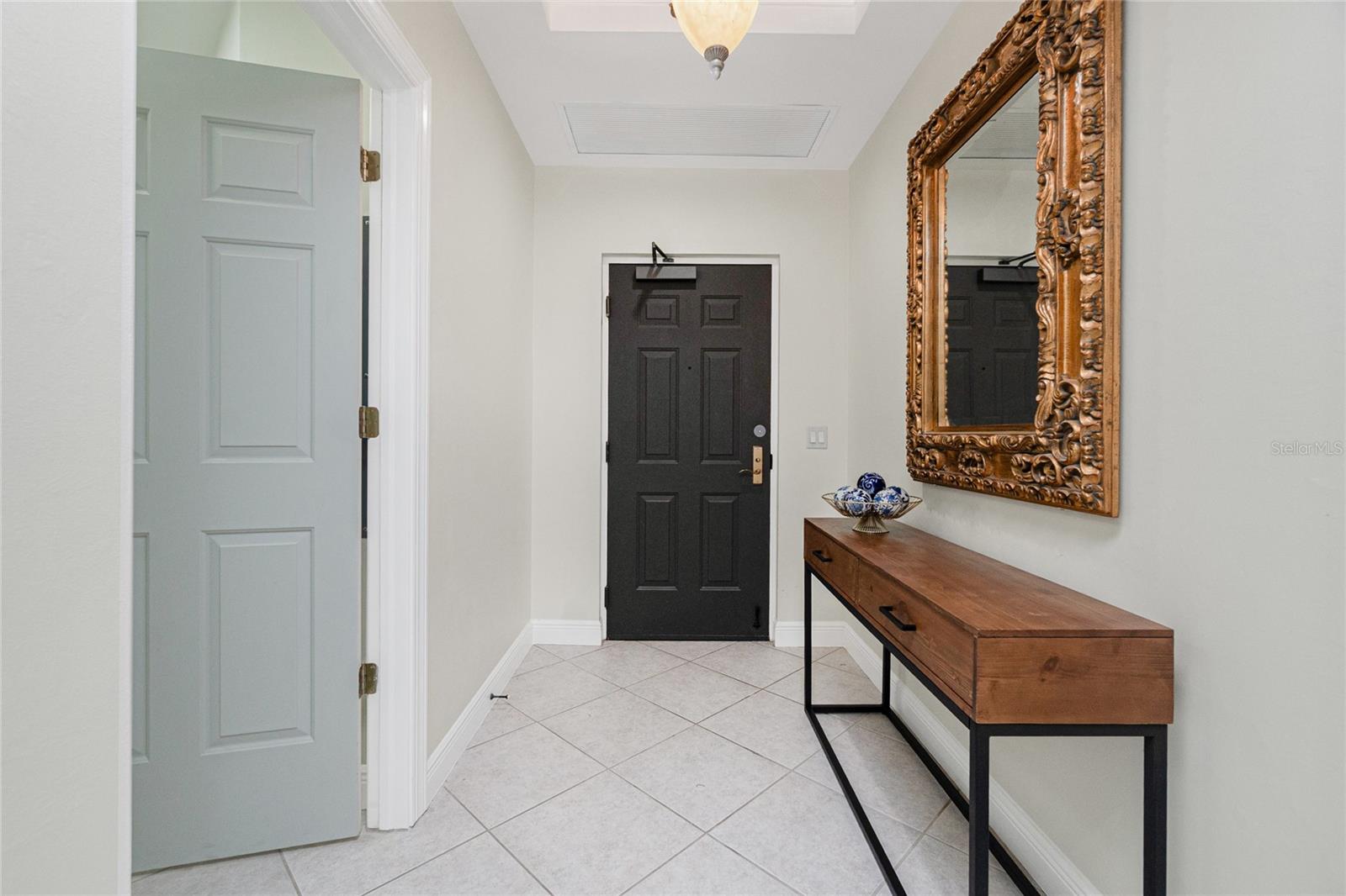 Image 3 of 57 For 3313 Sunset Key Cir  701