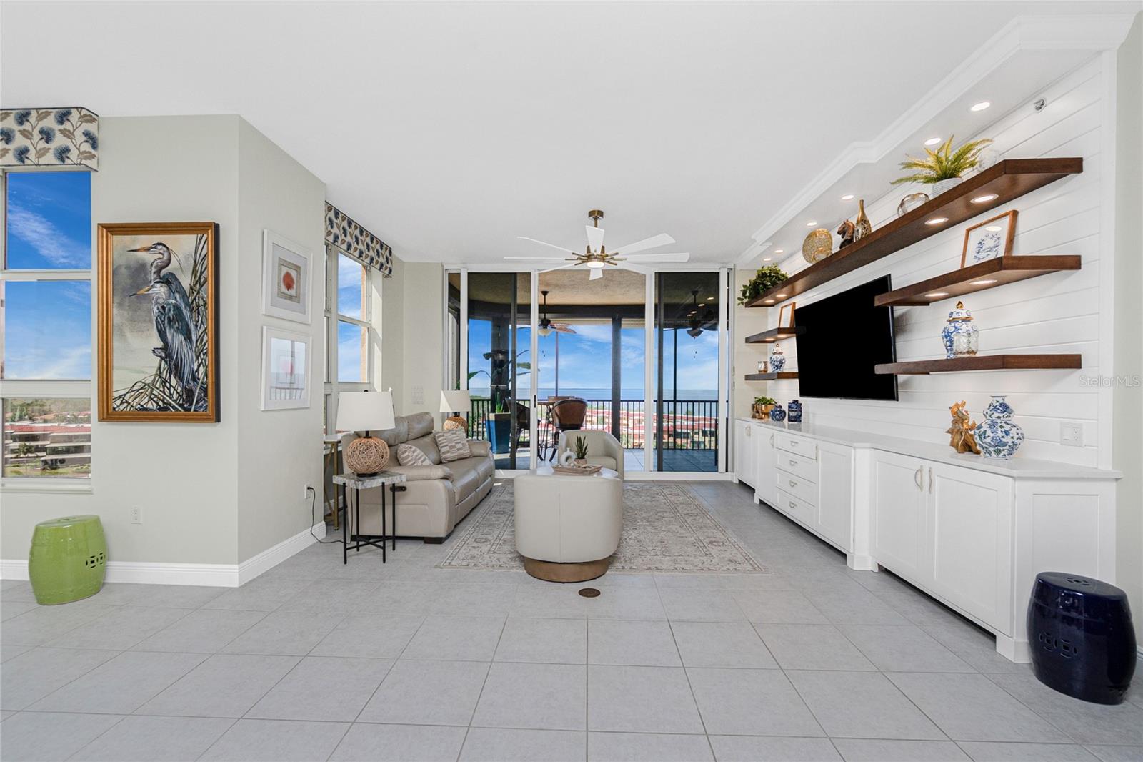 Image 5 of 57 For 3313 Sunset Key Cir  701