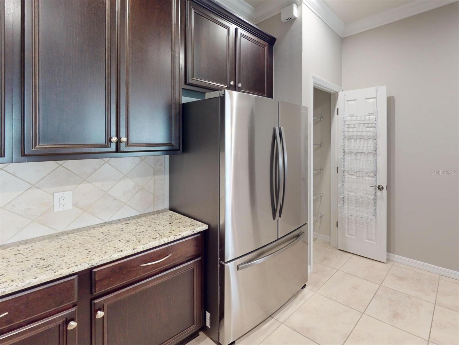 Image 16 of 98 For 2444 Daisy Drive