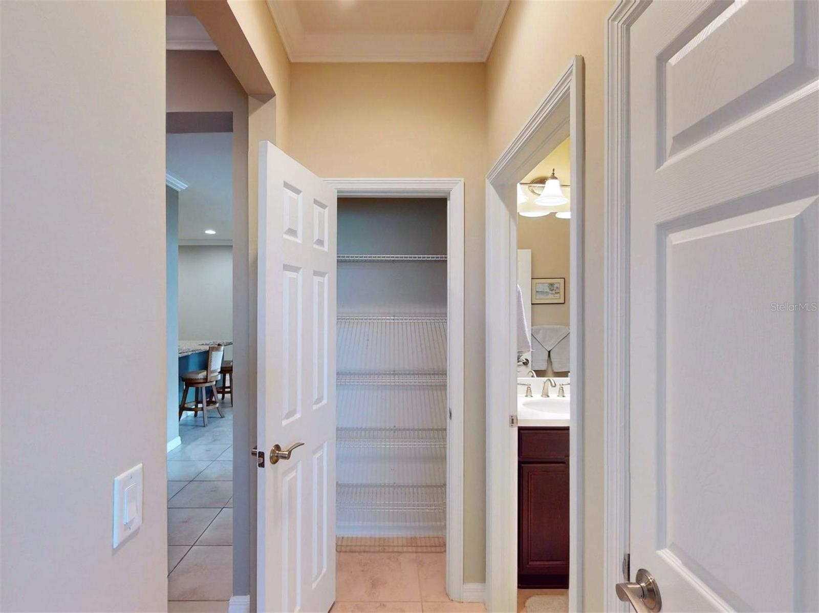 Image 44 of 98 For 2444 Daisy Drive