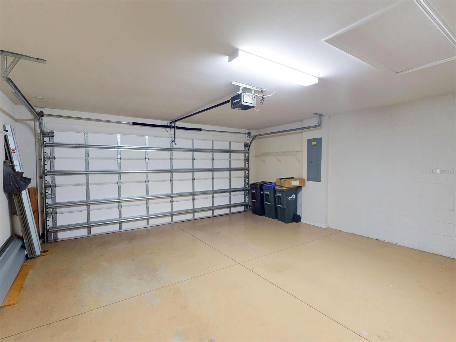 Image 68 of 98 For 2444 Daisy Drive