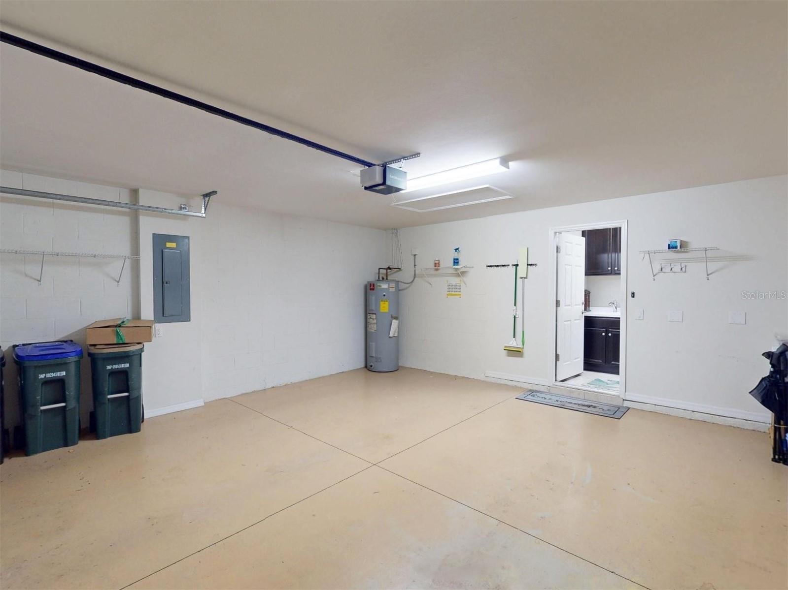 Image 69 of 98 For 2444 Daisy Drive