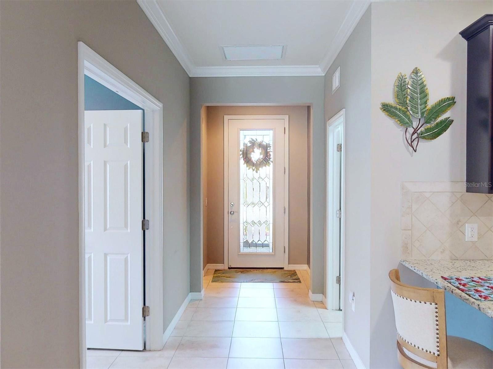 Image 9 of 98 For 2444 Daisy Drive