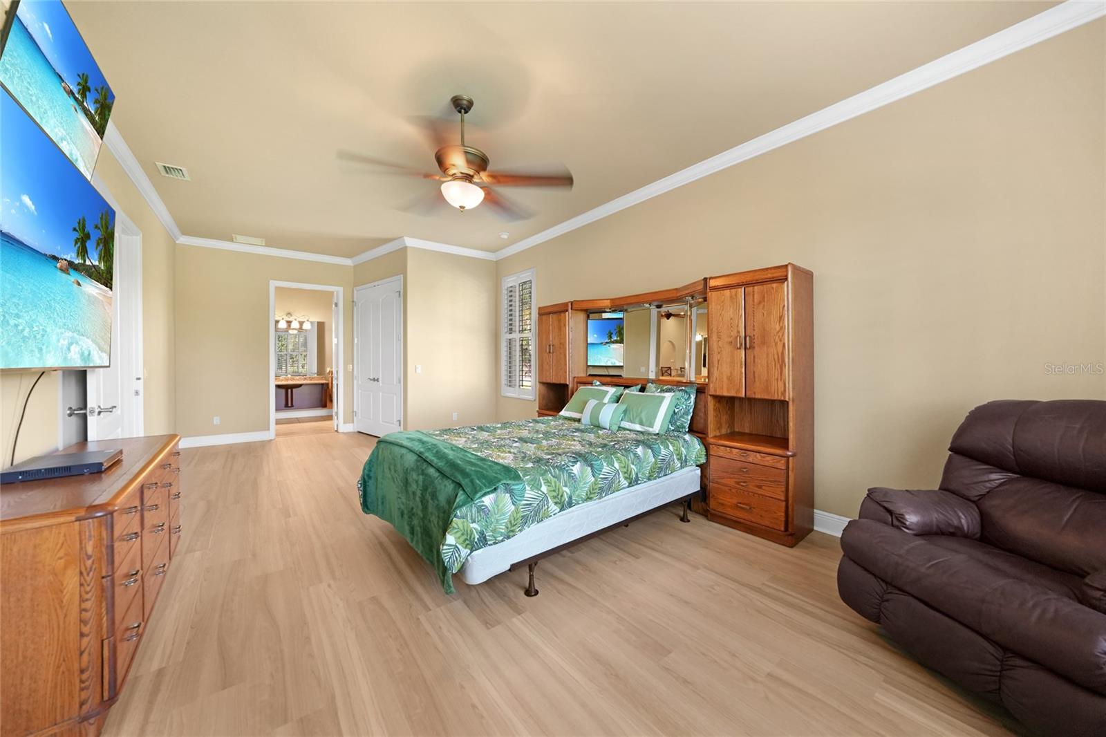 Image 26 of 70 For 24458 Rio Togas Road