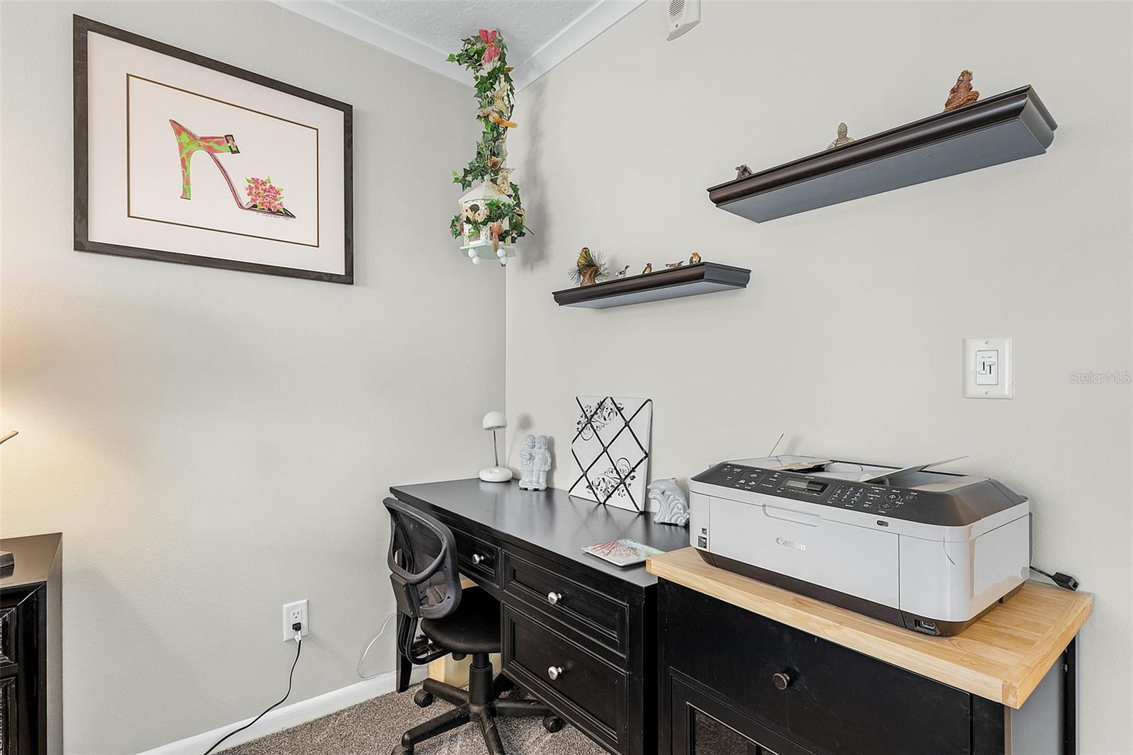 Image 16 of 43 For 2532 Estero Boulevard 607