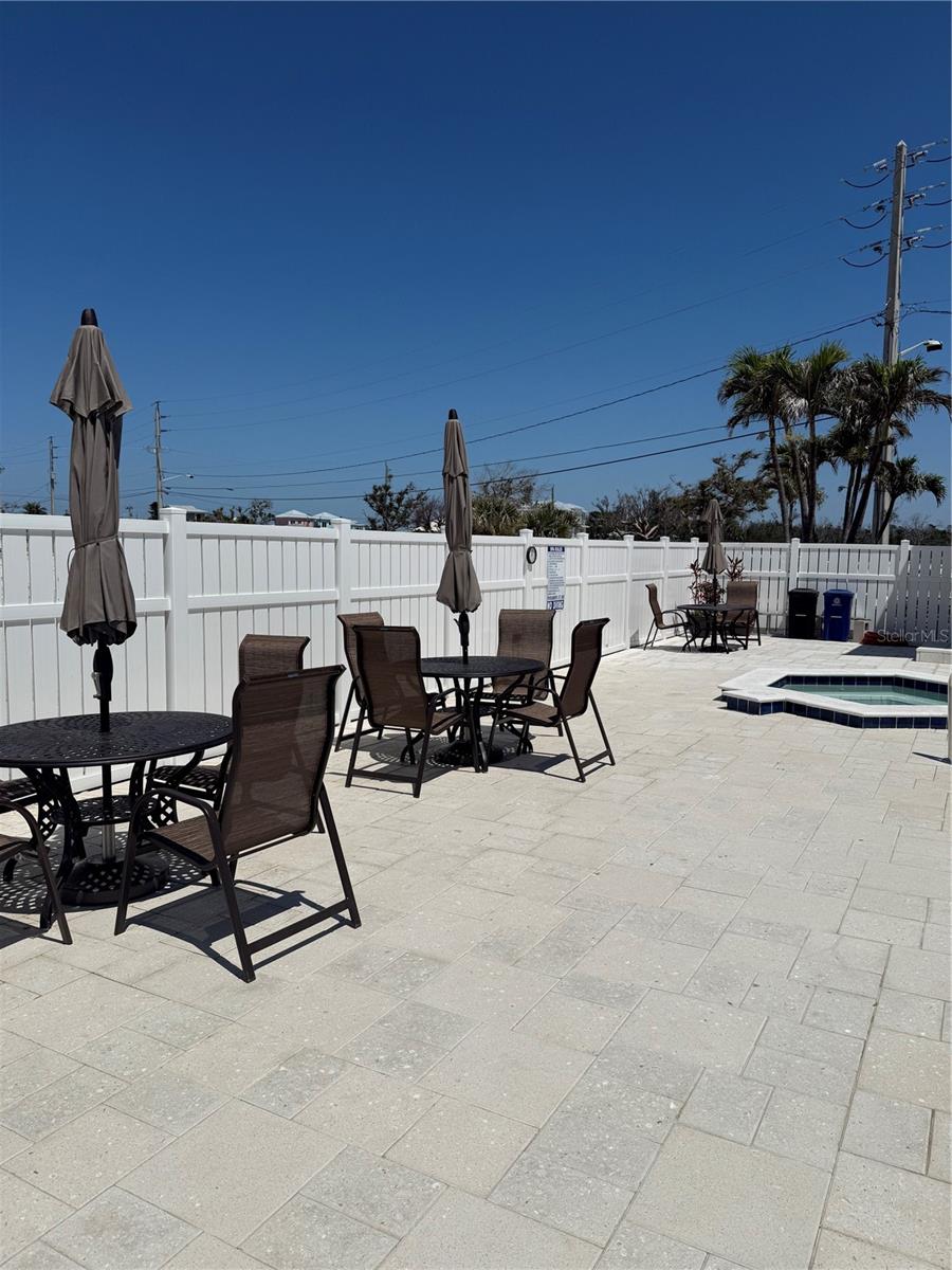 Image 35 of 43 For 2532 Estero Boulevard 607