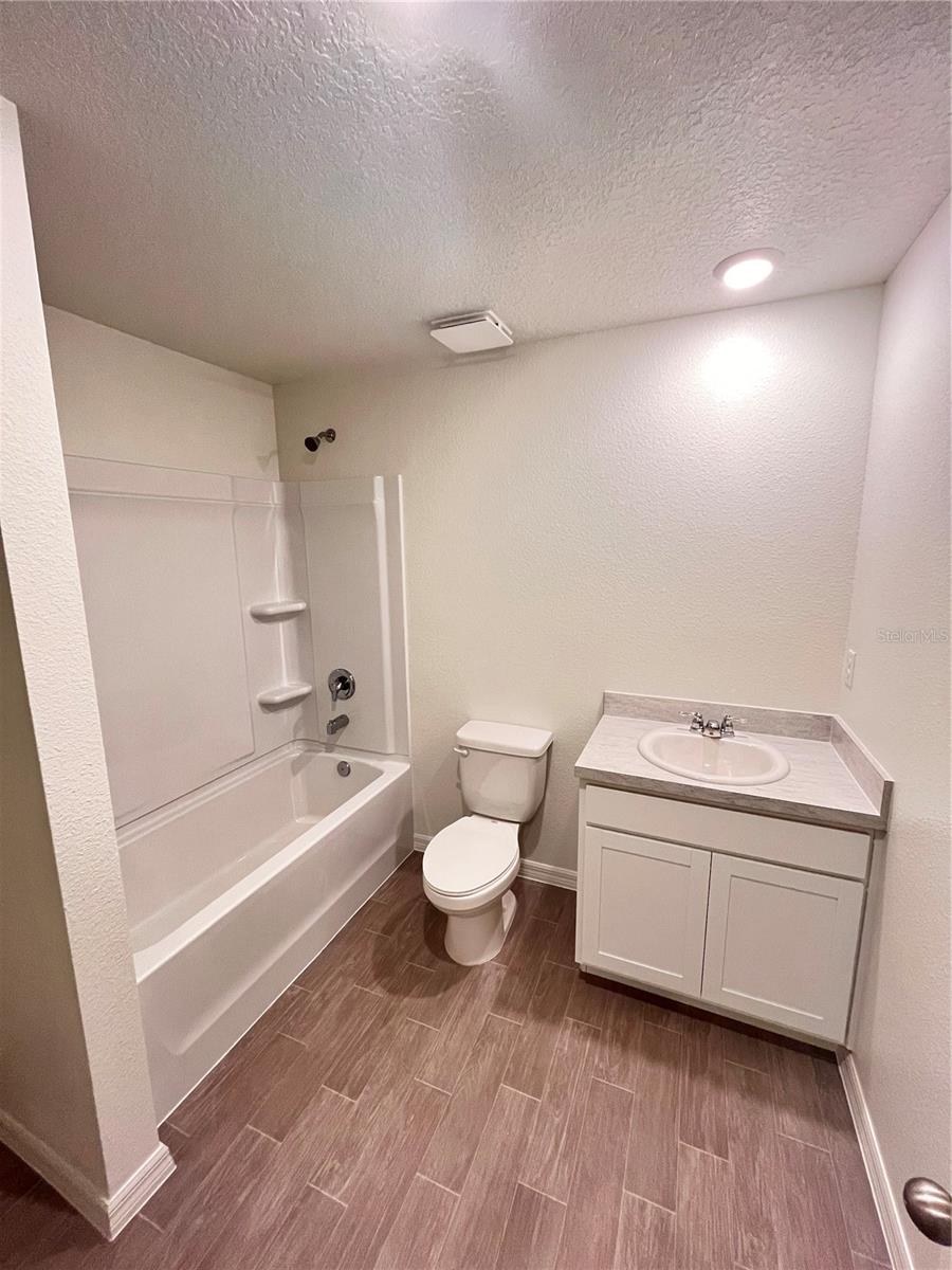 Image 4 of 10 For 10645 Weatherby Avenue