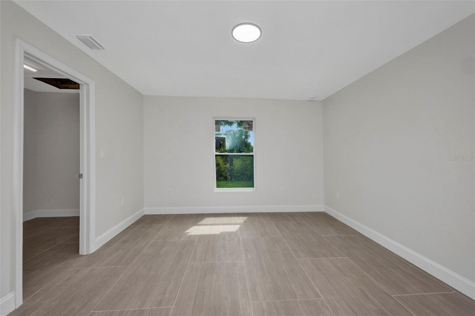 Image 27 of 36 For 5430 Plainfield Terrace