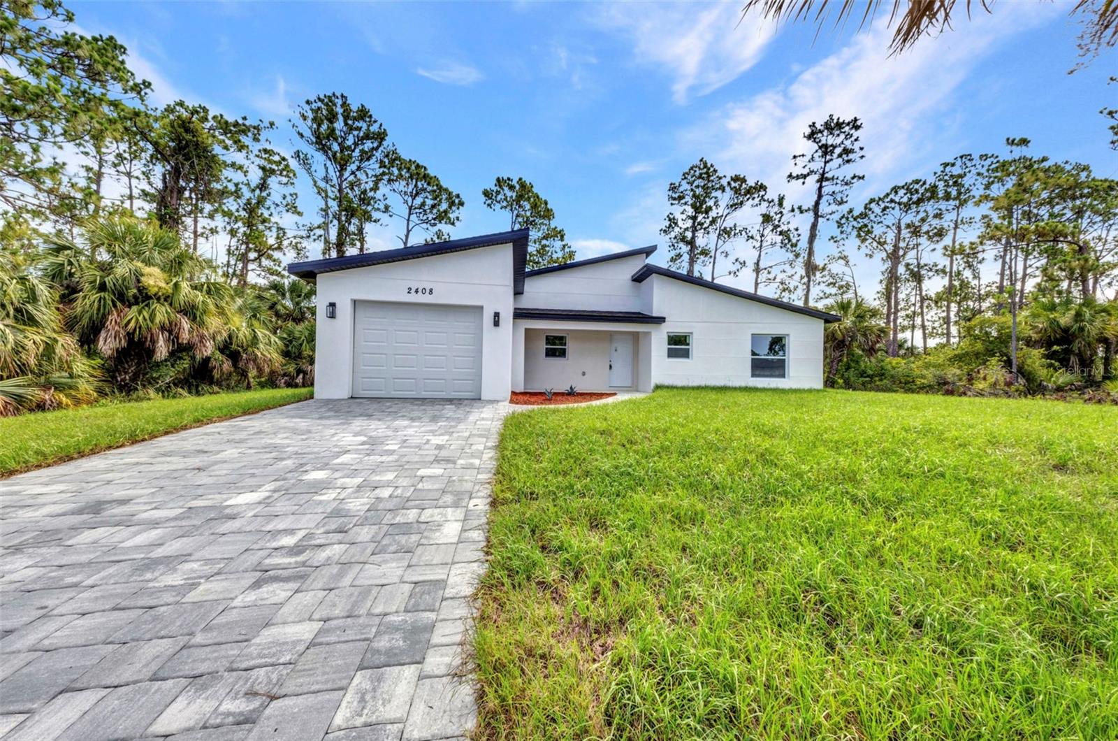 Image 7 of 36 For 5430 Plainfield Terrace