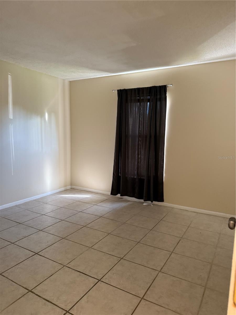 Image 3 of 9 For 11216 Pendleton Avenue B