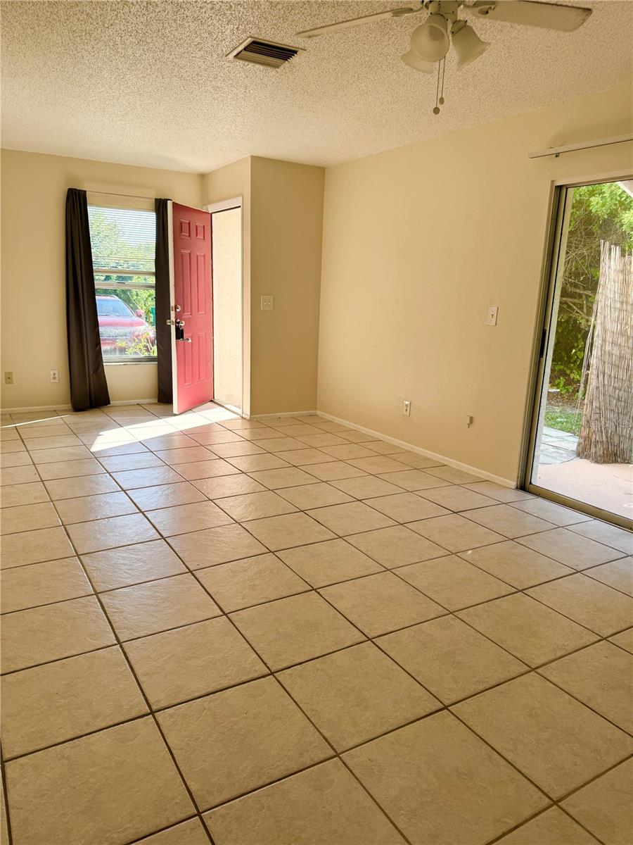 Image 6 of 9 For 11216 Pendleton Avenue B