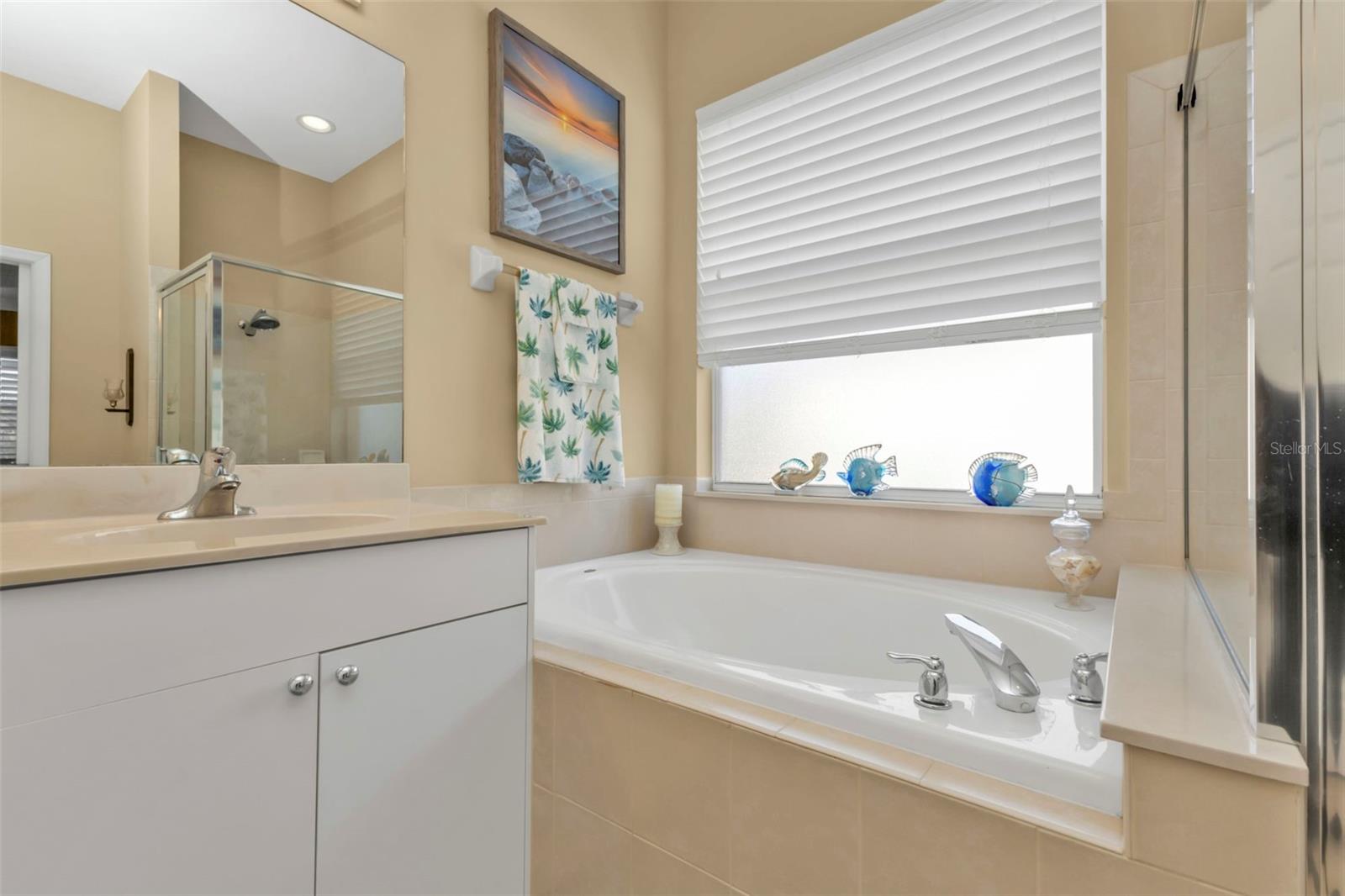 Image 23 of 63 For 13298 Scrub Jay Court