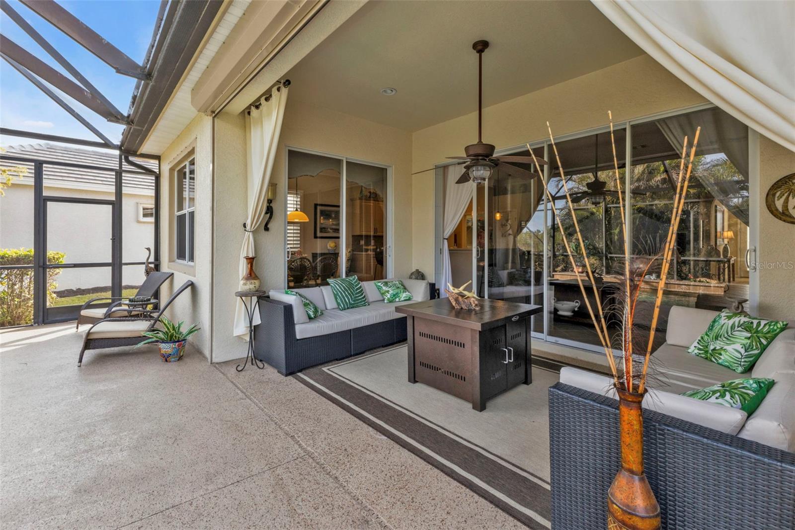 Image 32 of 63 For 13298 Scrub Jay Court