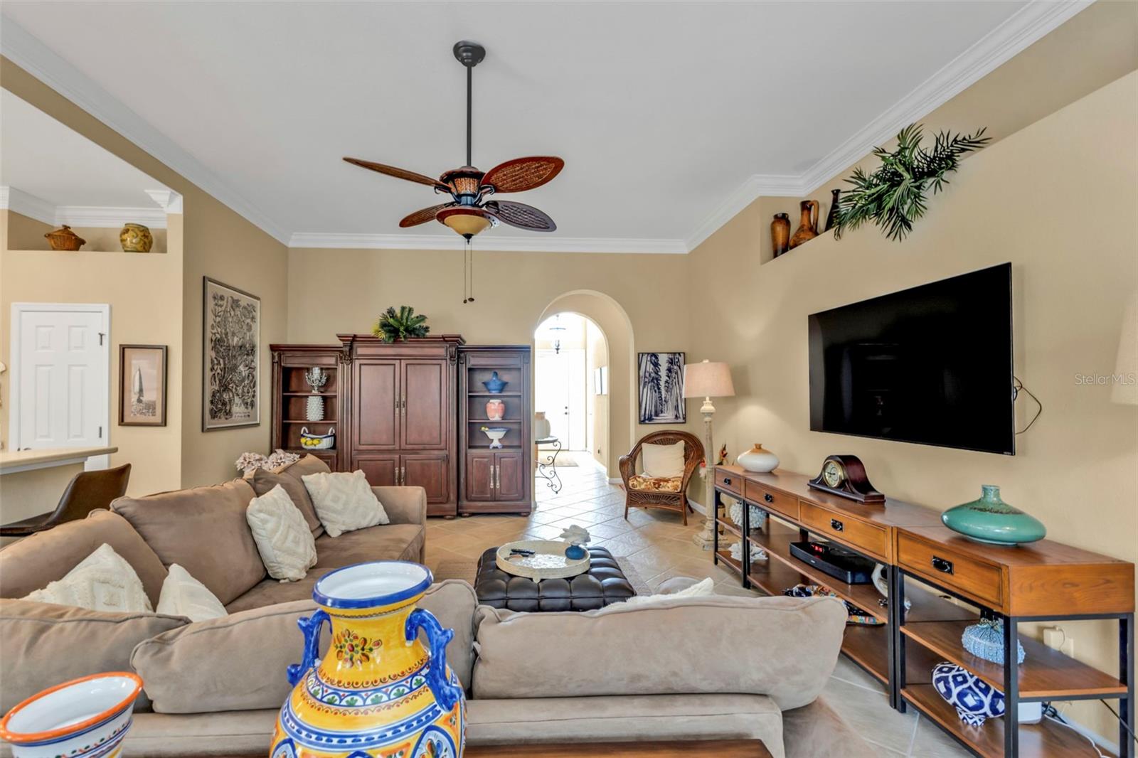 Image 8 of 63 For 13298 Scrub Jay Court