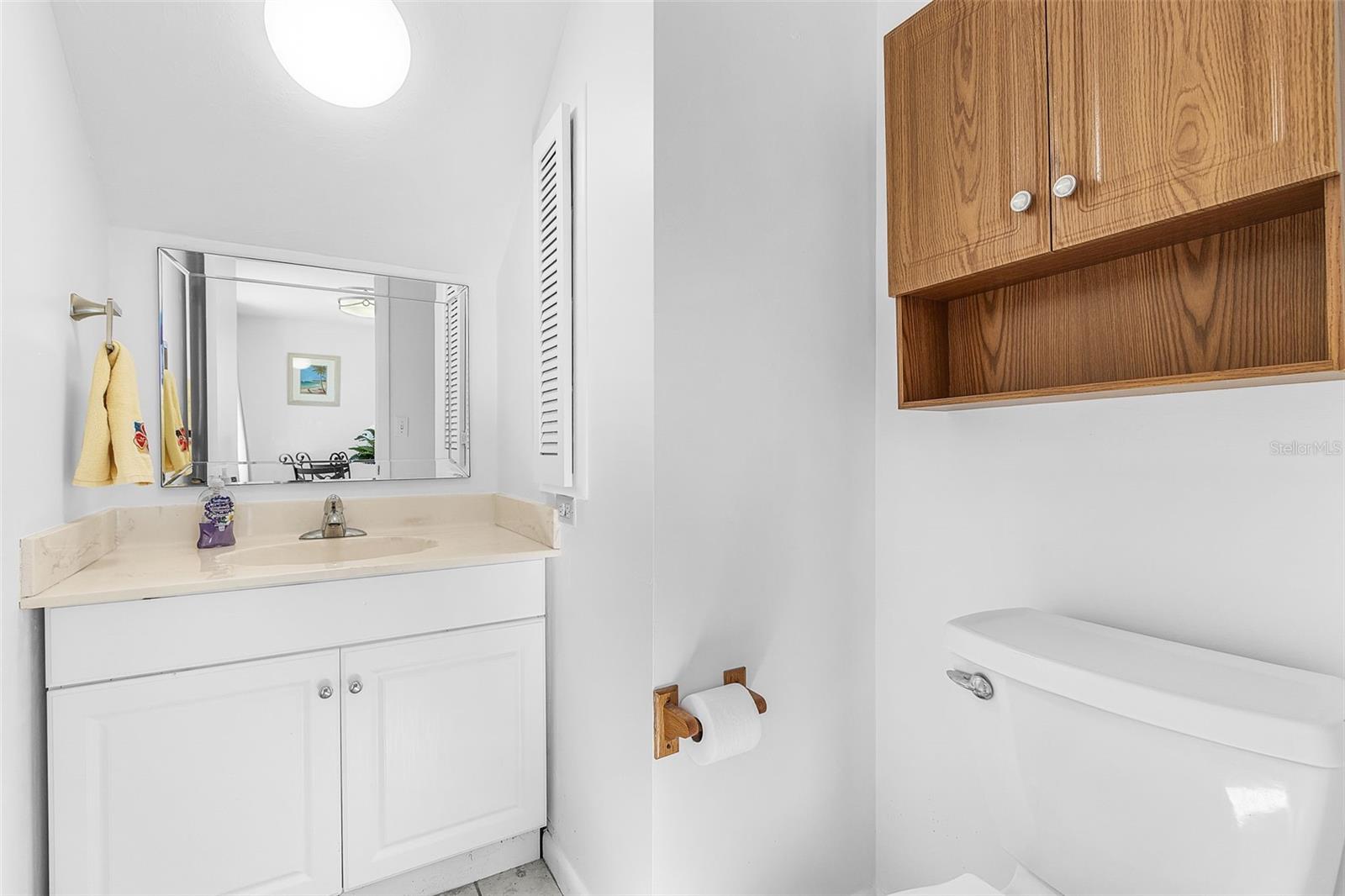 Image 13 of 30 For 4903 Vincennes Street 116