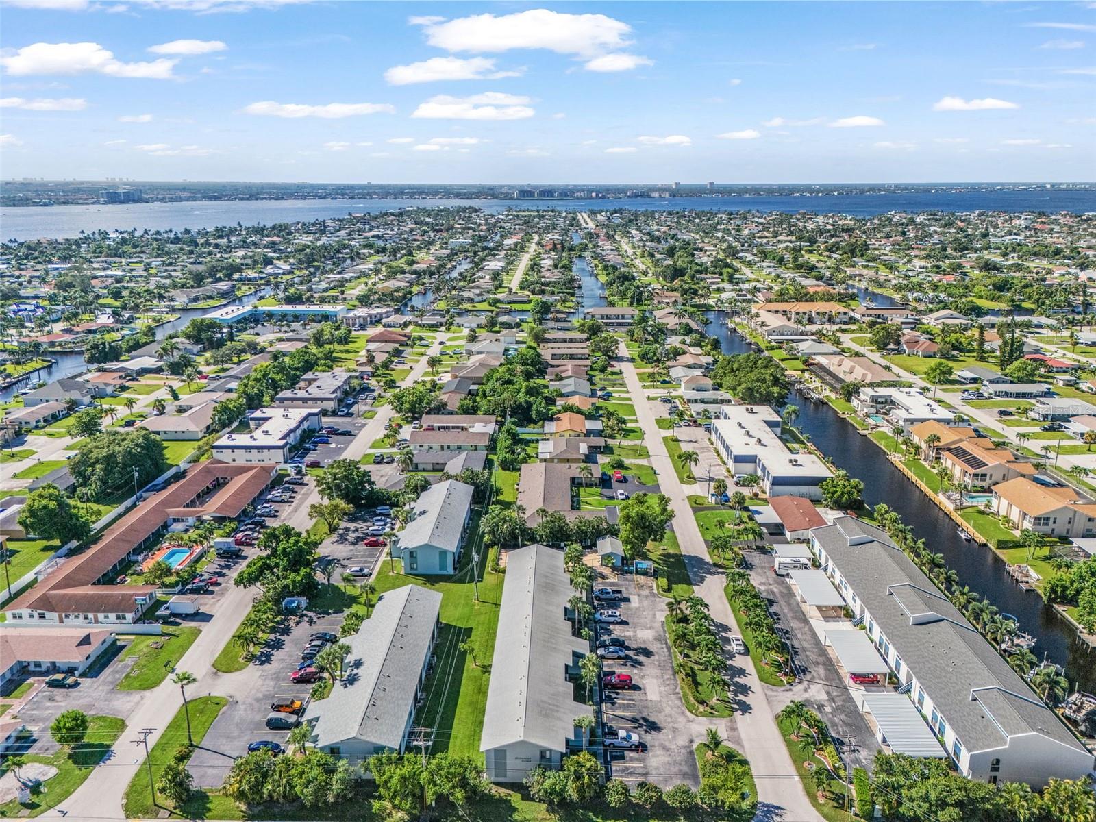 Image 28 of 30 For 4903 Vincennes Street 116