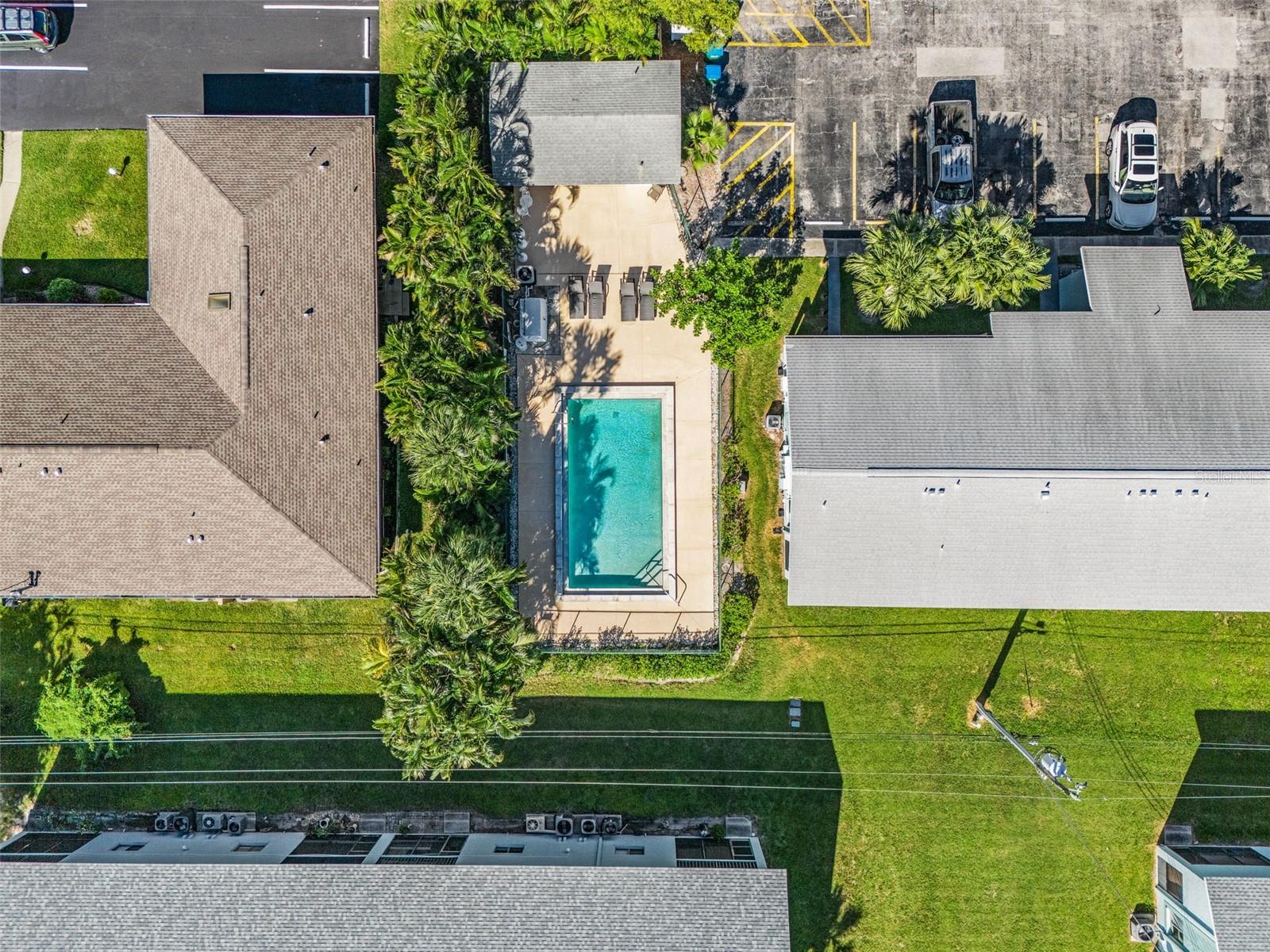 Image 30 of 30 For 4903 Vincennes Street 116