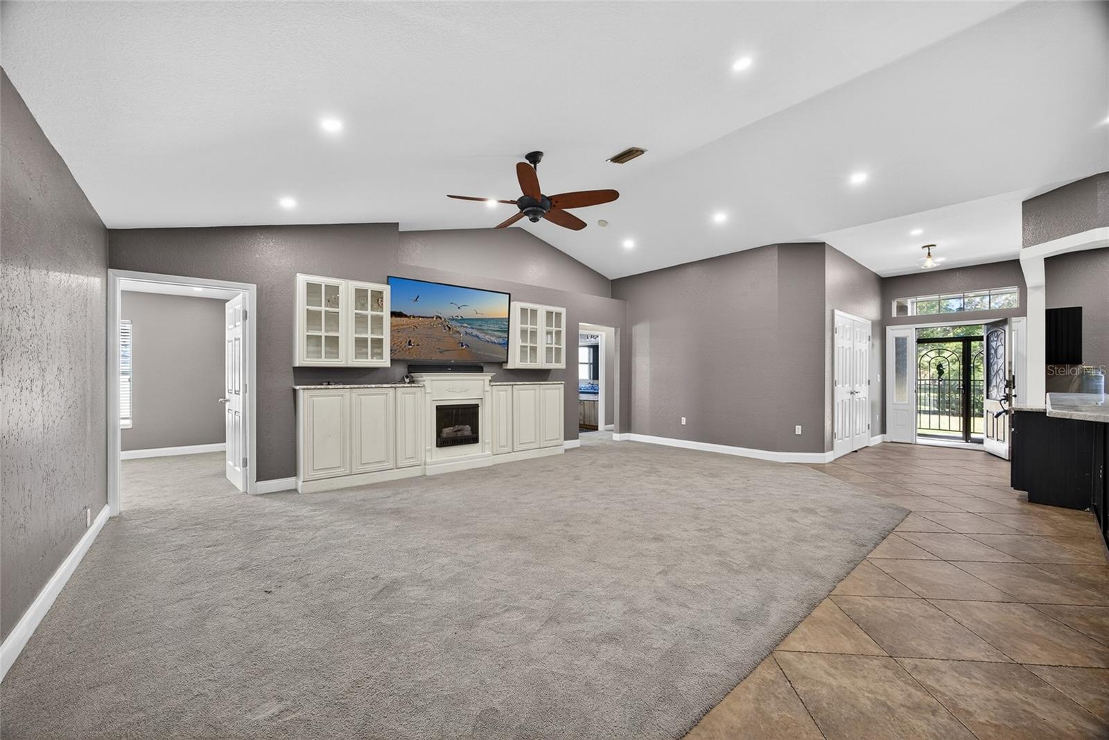 Image 4 of 34 For 5637 Rhapsody Avenue