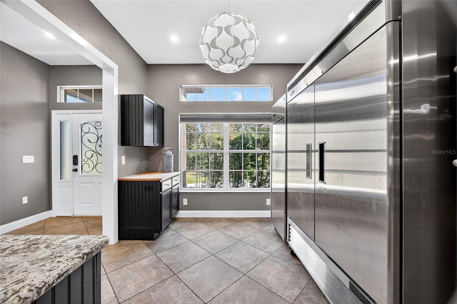 Image 7 of 34 For 5637 Rhapsody Avenue