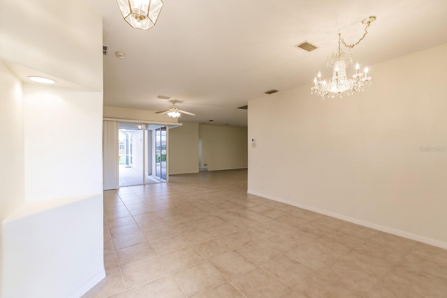 Image 11 of 26 For 2970 Royal Palm Drive