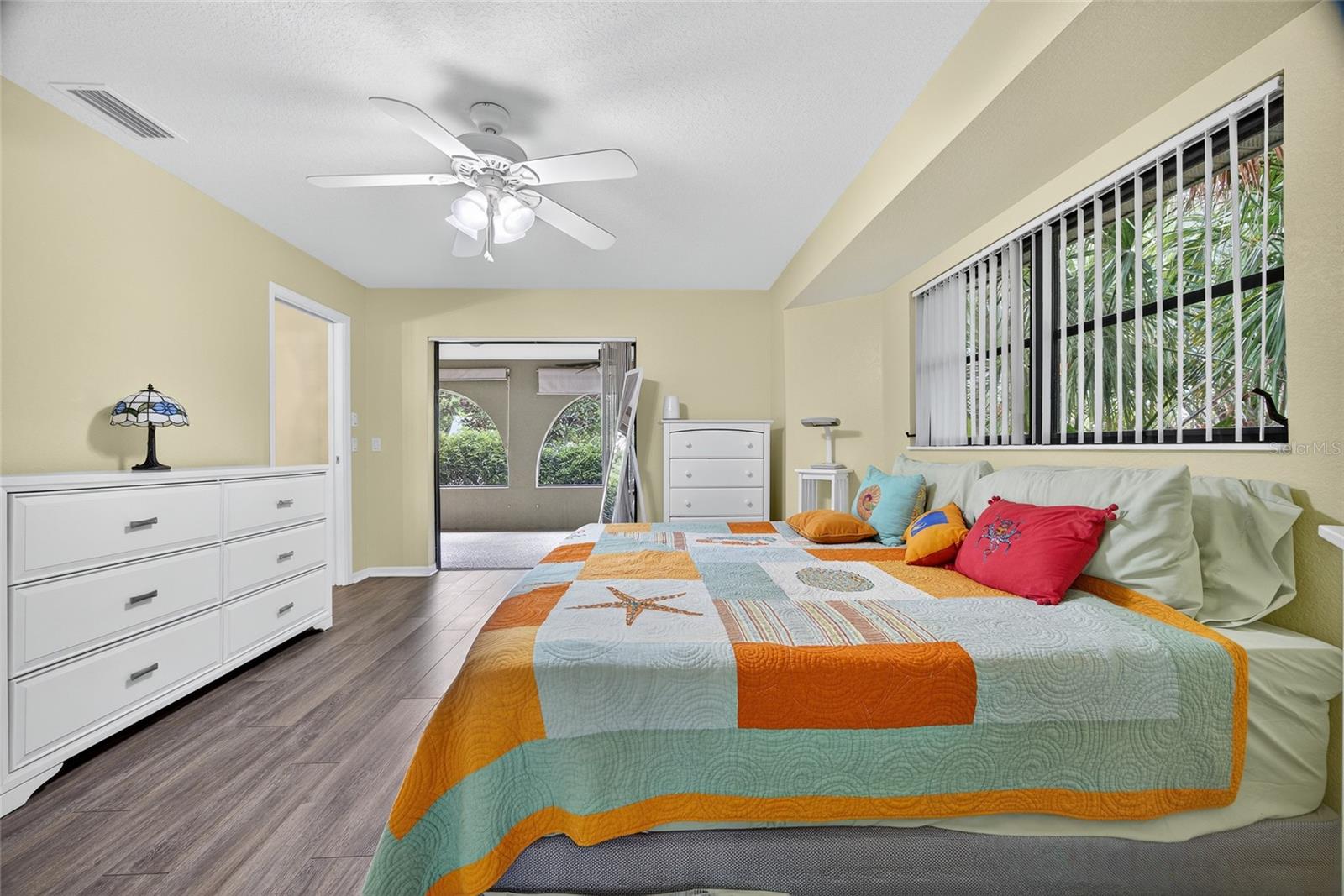 Image 14 of 38 For 4290 Randypaar Street