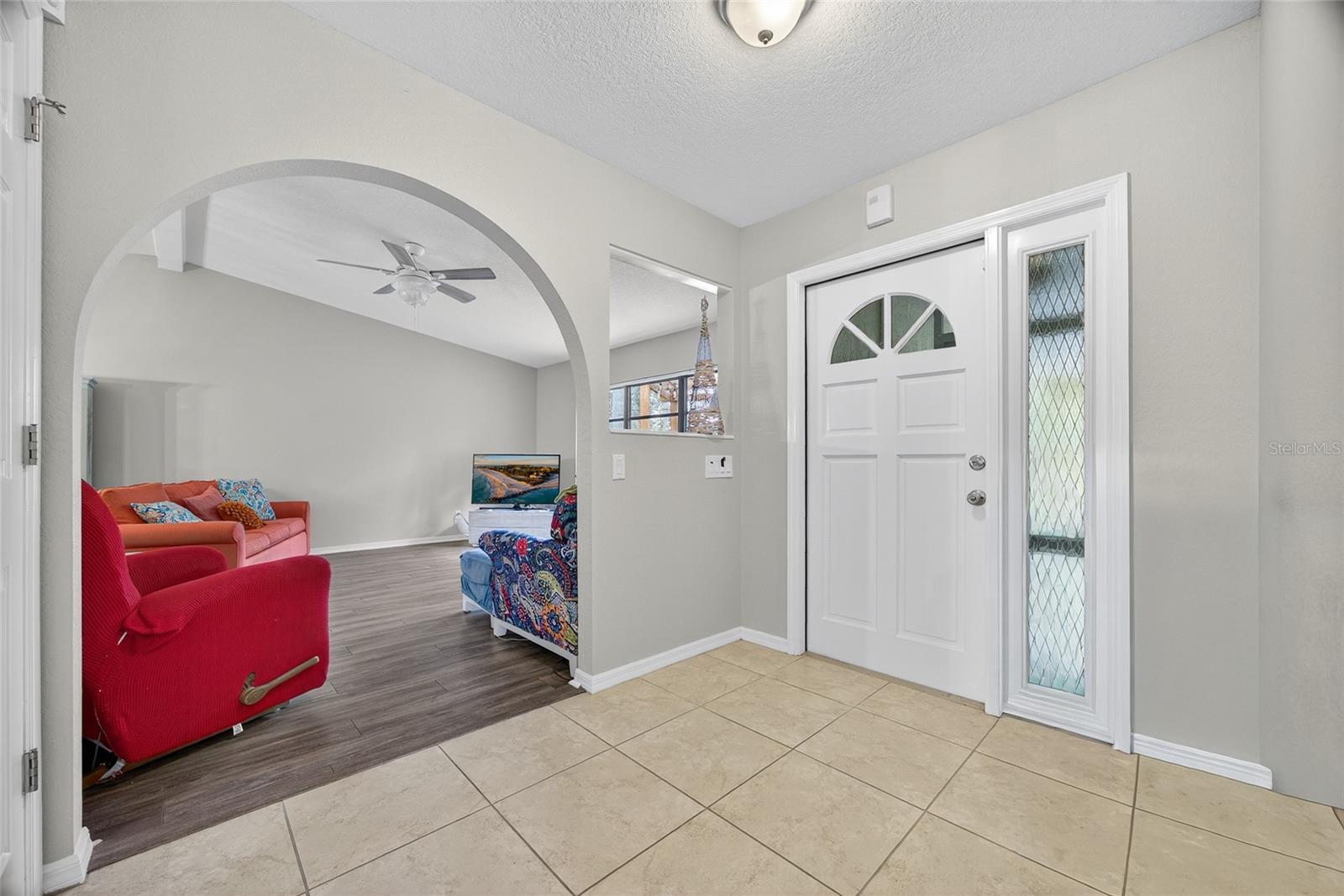 Image 4 of 38 For 4290 Randypaar Street