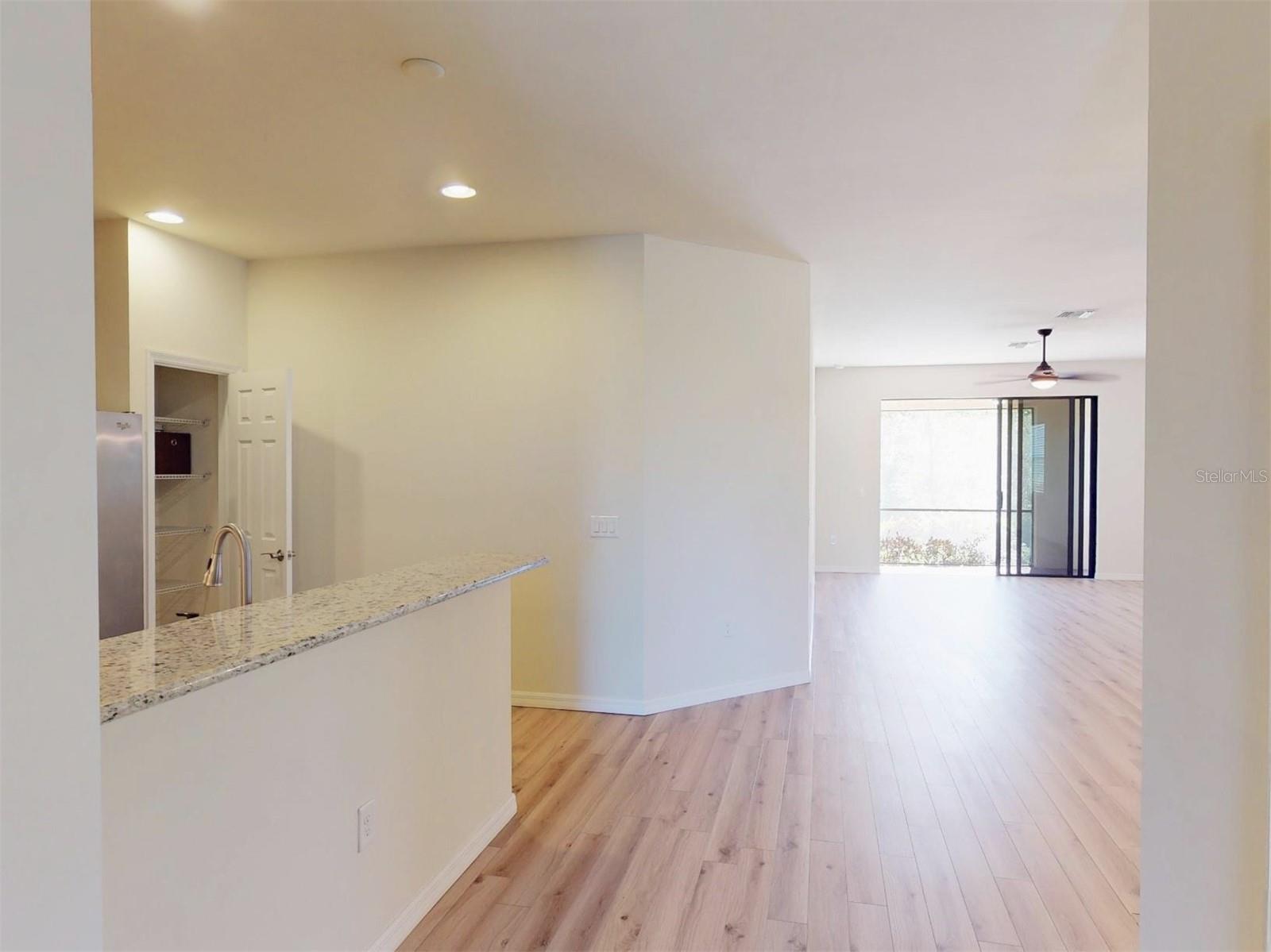 Image 10 of 85 For 2476 Daisy Drive