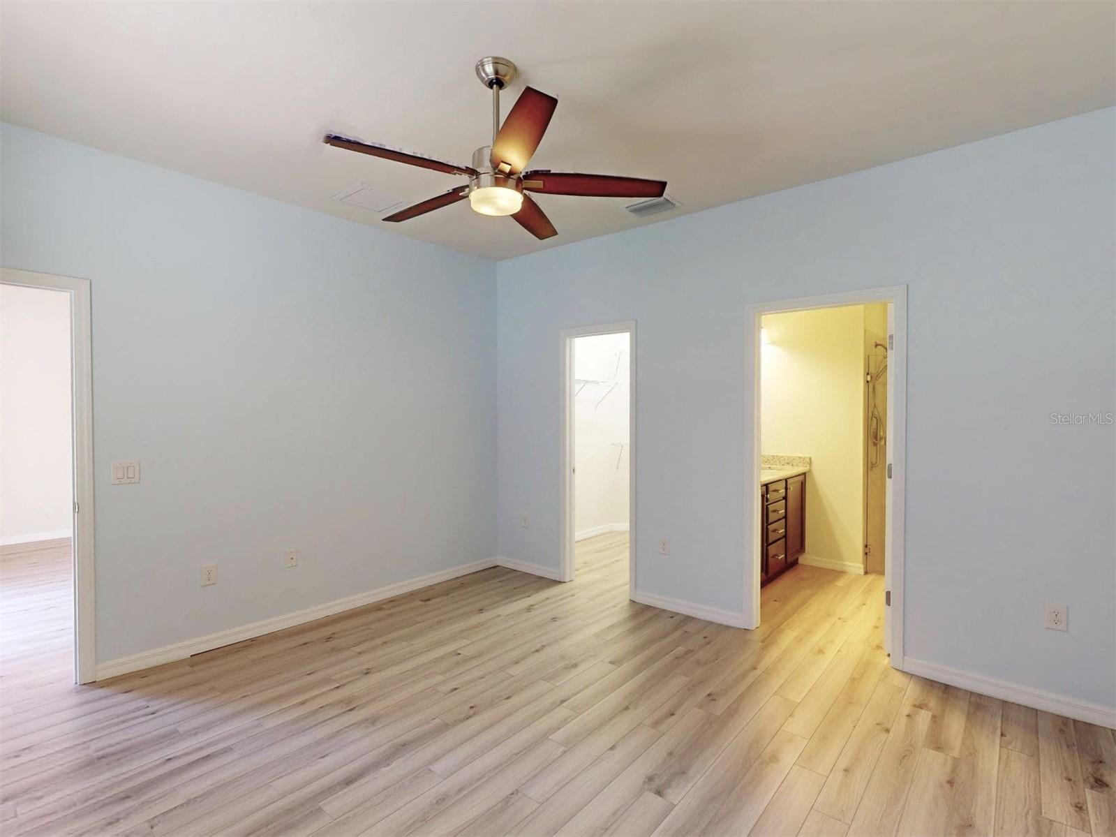 Image 24 of 85 For 2476 Daisy Drive