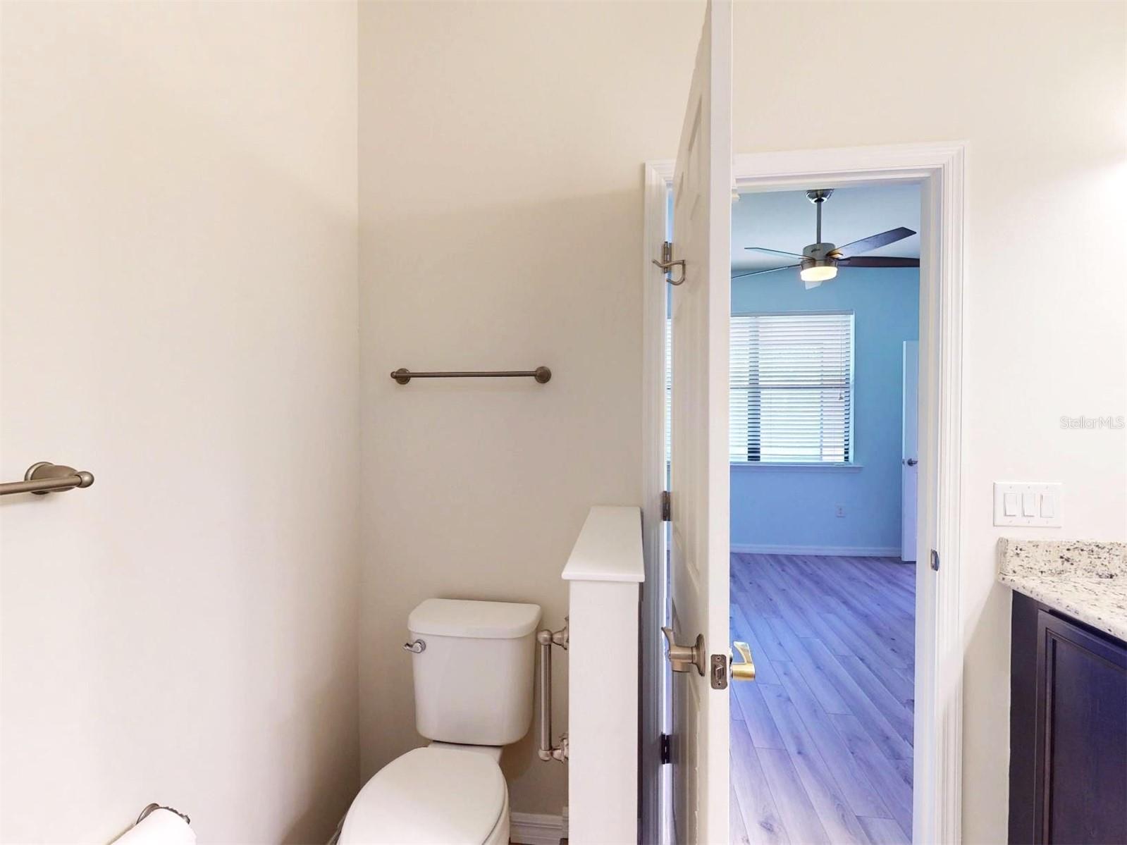 Image 28 of 85 For 2476 Daisy Drive