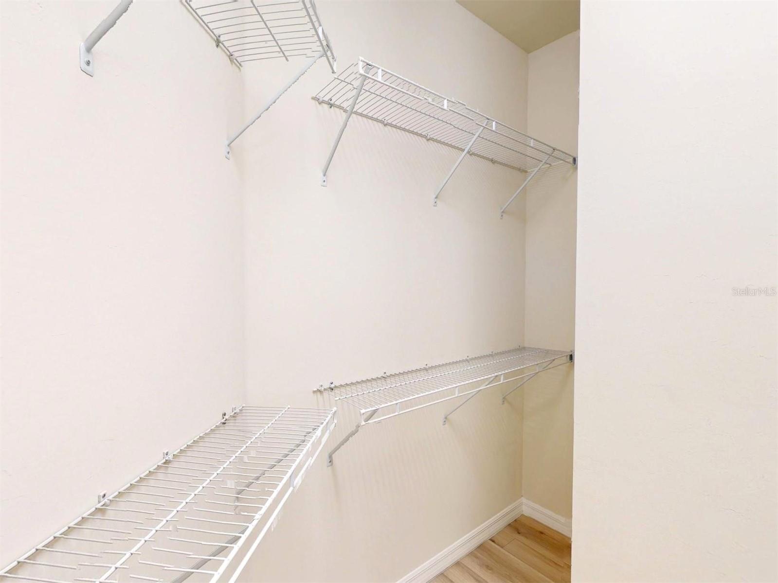 Image 32 of 85 For 2476 Daisy Drive