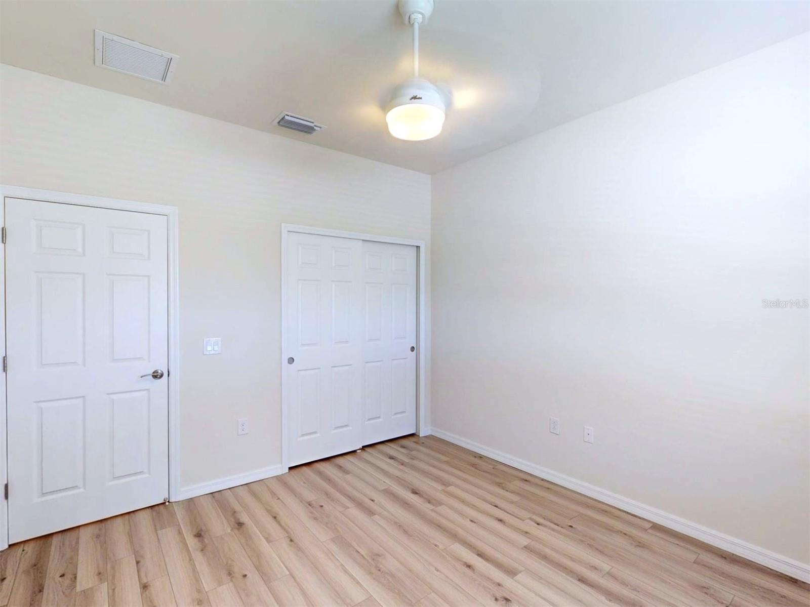 Image 37 of 85 For 2476 Daisy Drive