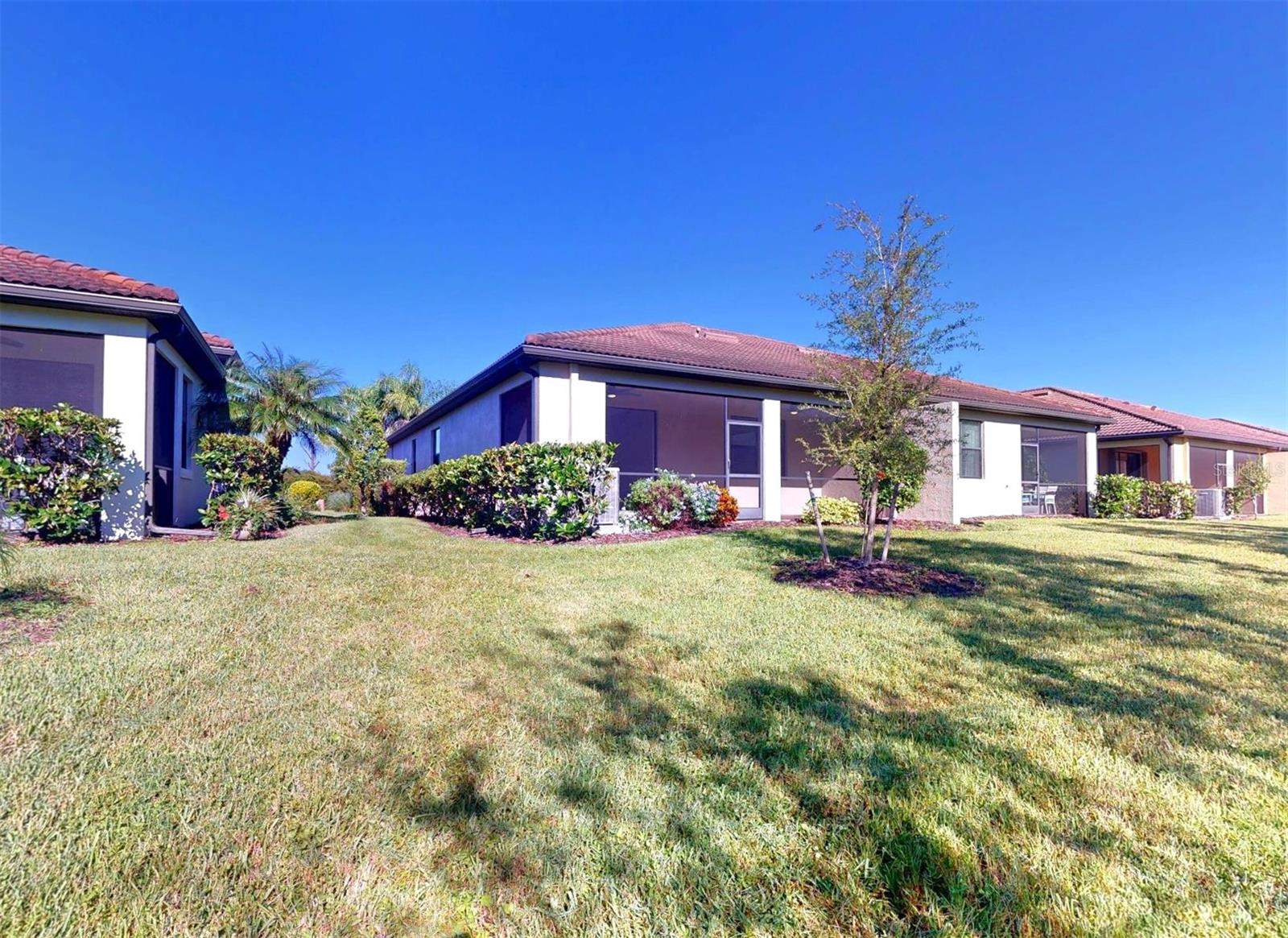 Image 57 of 85 For 2476 Daisy Drive