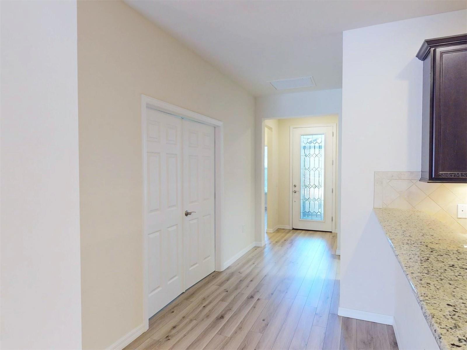 Image 8 of 85 For 2476 Daisy Drive