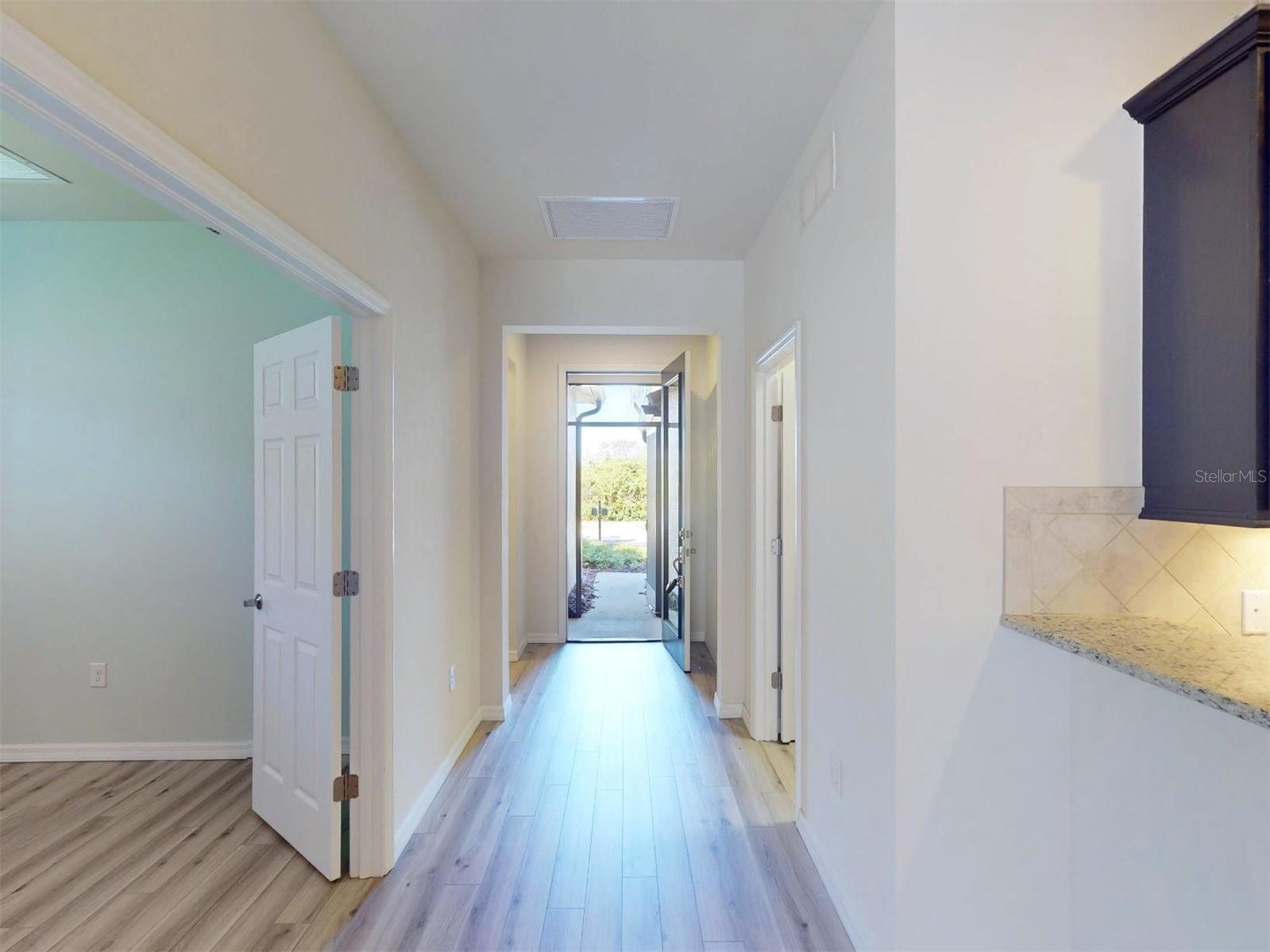 Image 9 of 85 For 2476 Daisy Drive