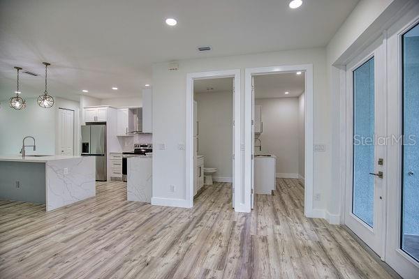 Image 14 of 81 For 17434 Oro Court